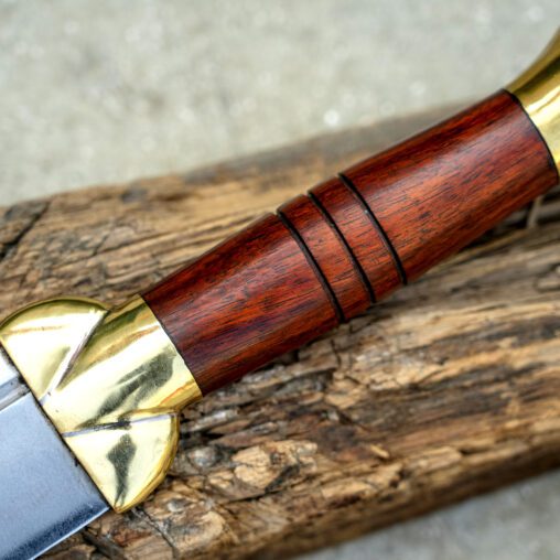 Scottish Dirk with Ribbed Spine and Traditional Hilt