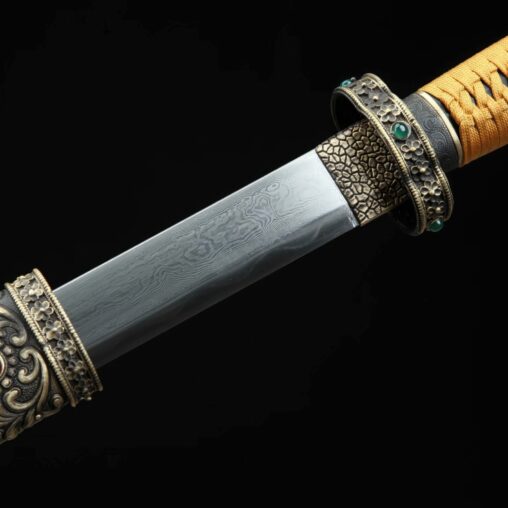 Tang Dao Pattern Folded Steel Clay Tempered Blade