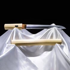 Hira-Zukuri Tanto (Handmade Habaki & Handmade Saya)